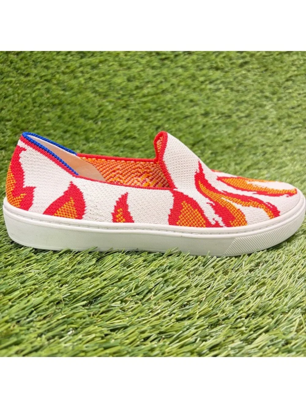 Rothy's The Kids Flame Fire Boys Size 3Y White Red Casual Slip On Flats Shoes